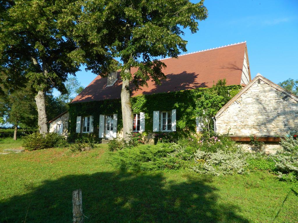 Meubles De Tourisme La Reserve Saint-Pierre-les-Bois Екстериор снимка